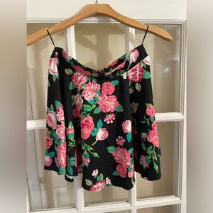 Mini floral skirt black with roses